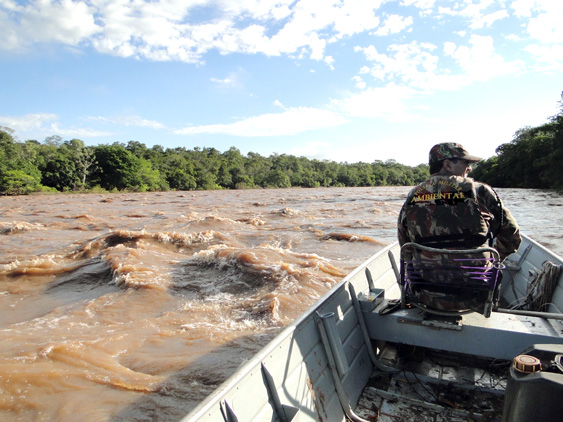 Efetivo da Ambiental é insuficiente para patrulhamento eficaz nos rios - Foto: Divulgação /  
